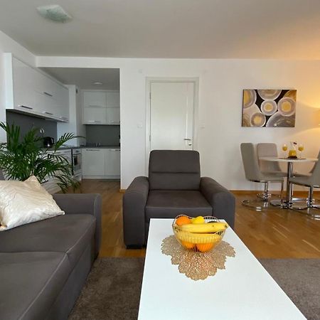 Four Views Apartments ブドヴァ エクステリア 写真