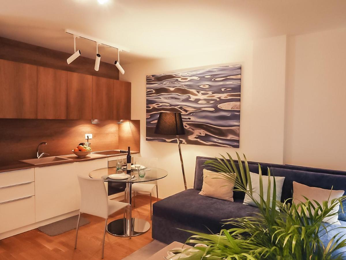 Four Views Apartments ブドヴァ エクステリア 写真